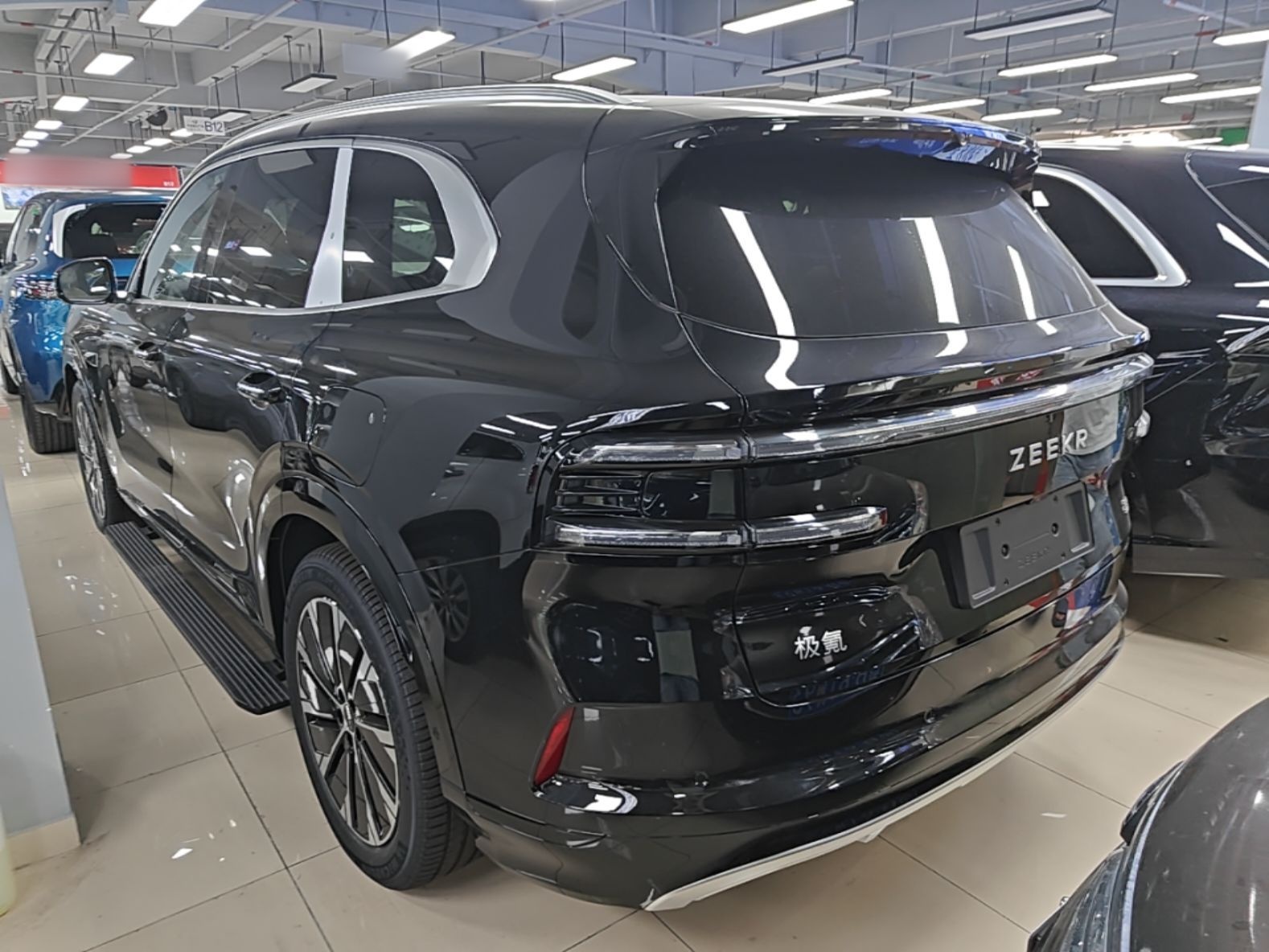 Zeekr 8X 2026 Model Max Edition 55kWh — снимка 13