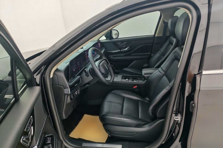 Used Lincoln Corsair 2024 2.0T Two-Wheel Drive Deluxe Edition