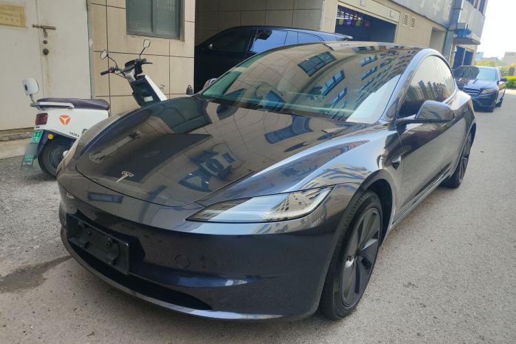 Used Tesla Model 3 2023 Rear-Wheel-Drive Version