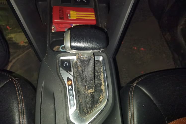 Used GAC Trumpchi GS4 2015 200T G-DCT Elite Edition Gear Lever