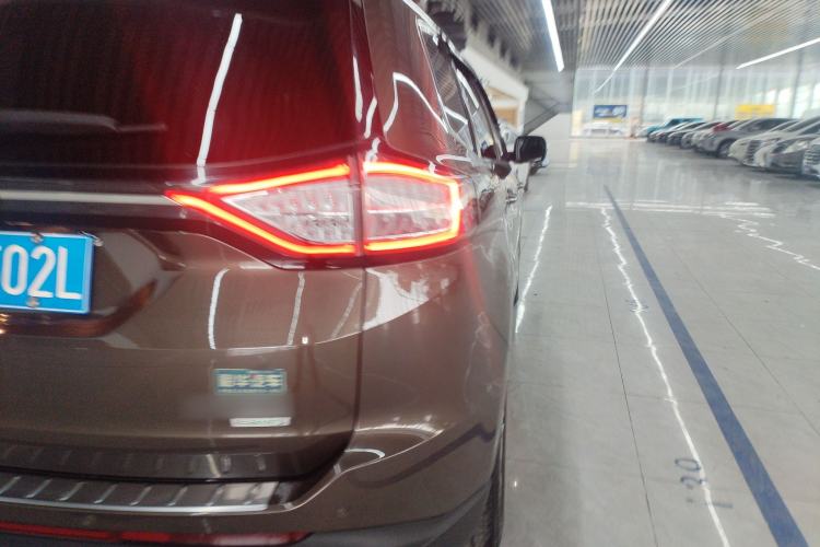 Used Ford Edge 2018 EcoBoost 245 Two-Wheel-Drive Titanium 7-Seater China V Standard