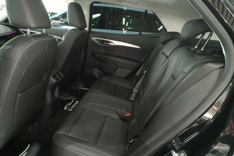 Used Buick Envision 2025 25T Entry-Grade Platinum Edition Left Rear Seat