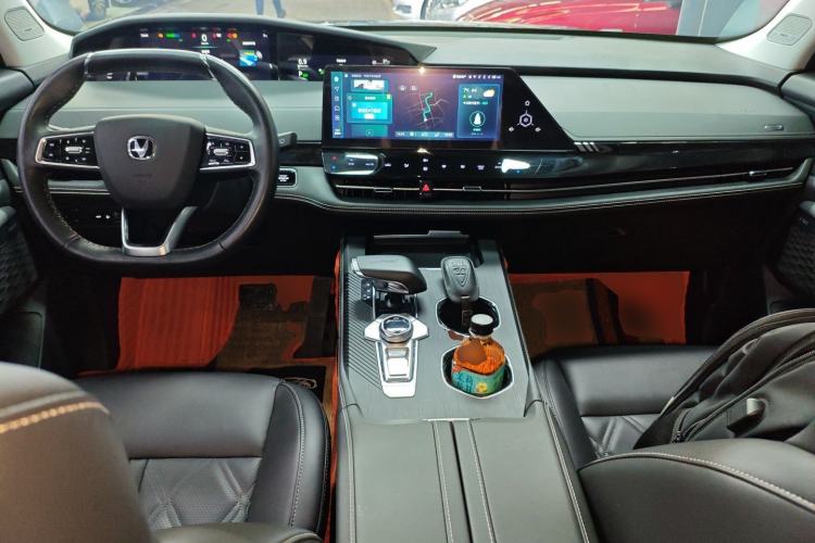 Used Changan UNI-K 2024 2.0T Two-Wheel Drive Global Edition