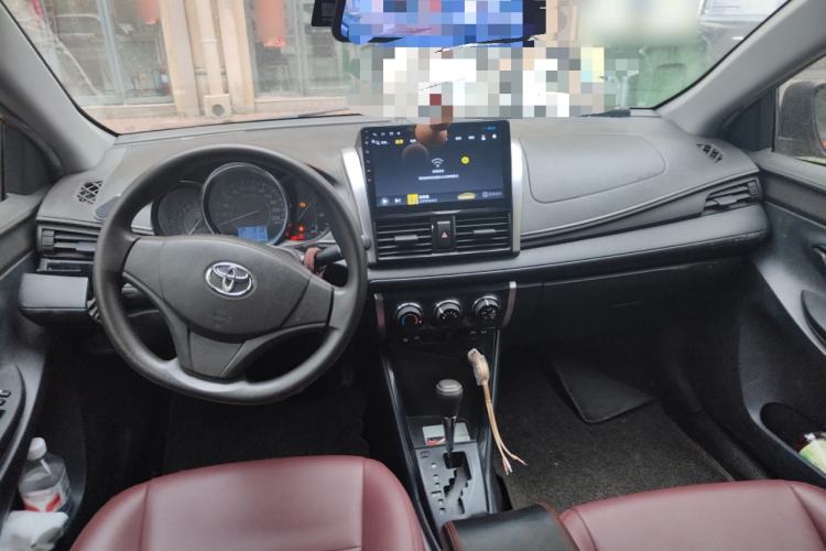 Used Toyota Vios 2014 1.5L Automatic ZhiZhen Edition Center Console