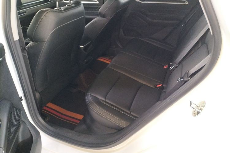 Used Geely Auto Emgrand 2026 Model 4th Generation 4 Millionth Anniversary Edition 1.5L Manual Overdrive Edition Left Rear Seat