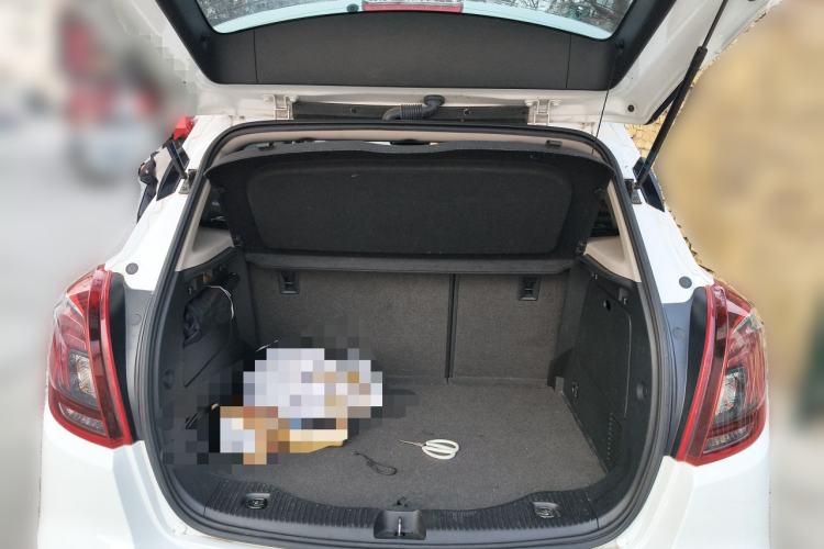 Used Buick Encore 2018 18T Automatic Two-Wheel Drive Urban Elite Model