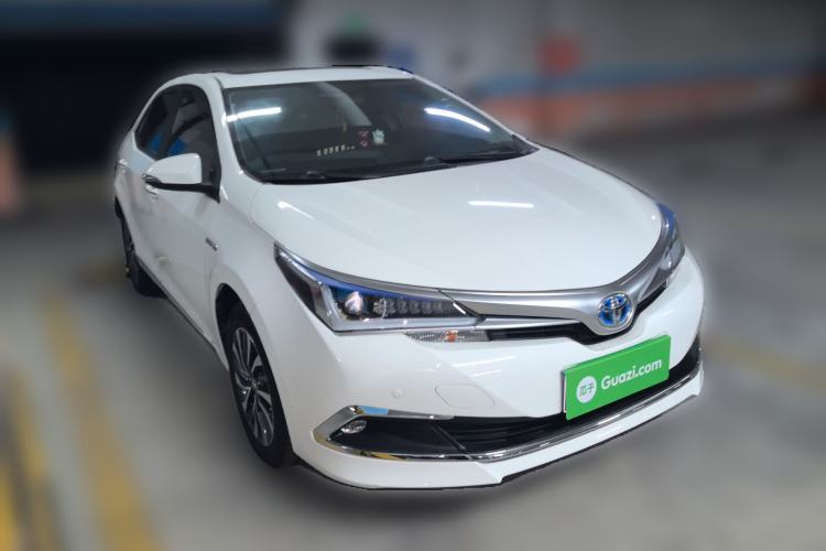 Used Toyota Corolla 2016 Dual-Engine 1.8L E-CVT Elite Edition