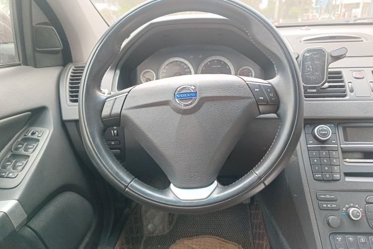 Used Volvo XC Classic 2014 T5 Luxury Edition
