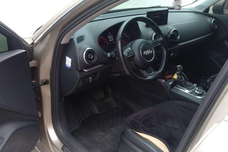 Used Audi A3 2014 Sportback 35 TFSI Automatic Comfort Model Driver Seat