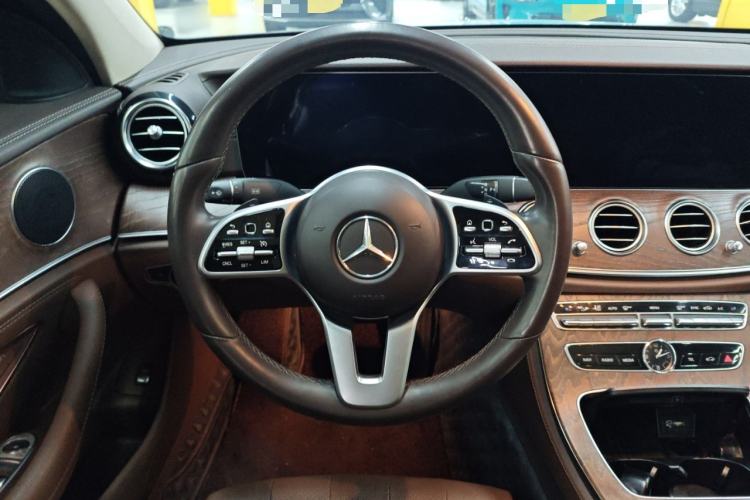 Used Mercedes-Benz E-Class 2019 E 260 L