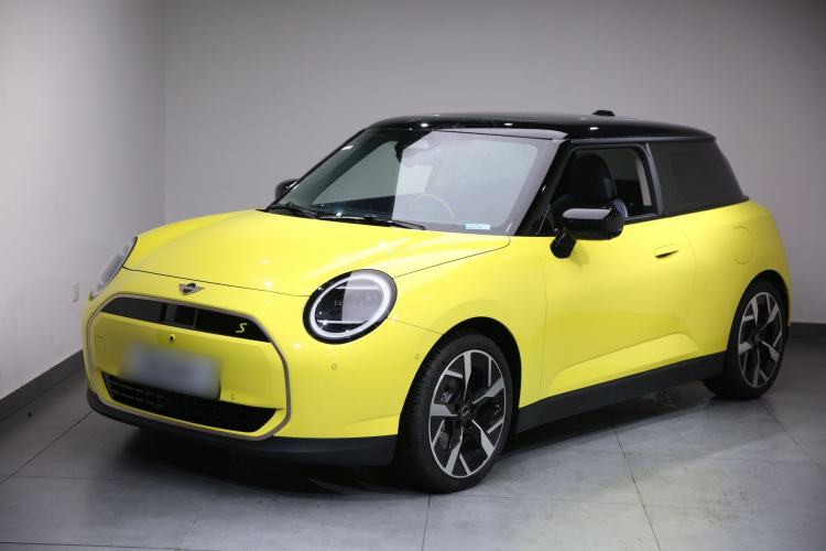 Used MINI Electric MINI COOPER 2024 452km COOPER SE Artist
