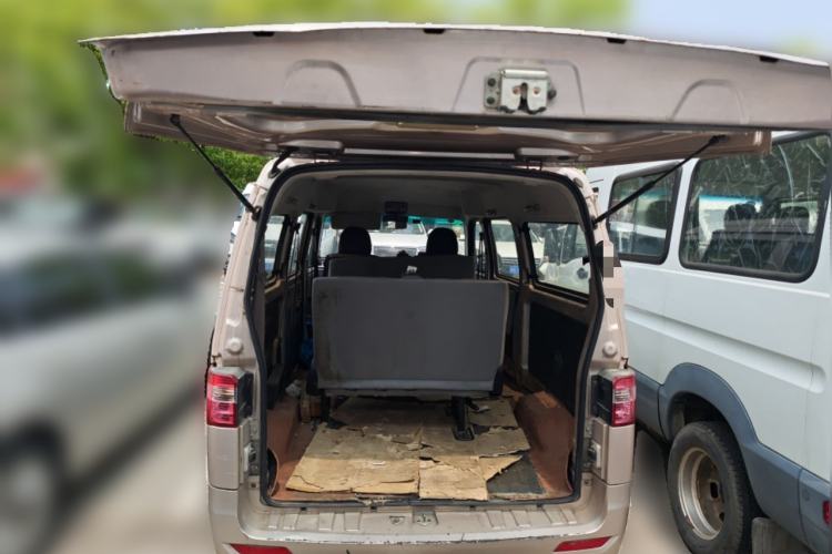 Used Jinbei Hiace X30 