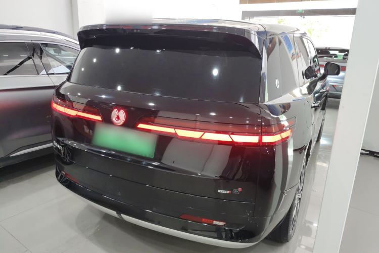 Used Denza N9 2025 Flagship Model
