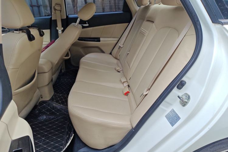 Used Changan Eado 2015 1.6L Manual Luxury Model China IV Standard