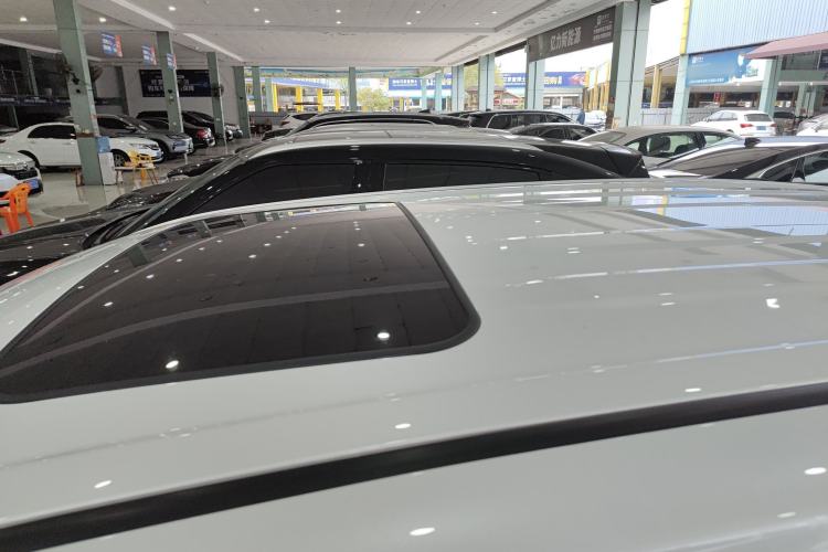 Used Toyota Wildlander 2020 Dual-Engine 2.5L E-CVT Two-Wheel Drive Luxury Edition
