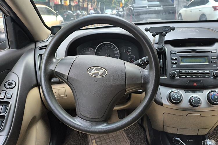 Used Hyundai Celesta 2011 1.6L Manual Comfort Edition Steering Wheel
