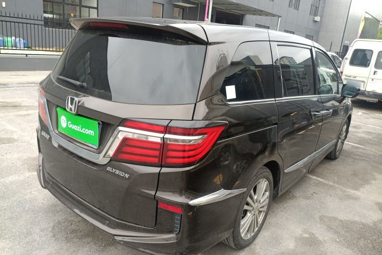 Used Honda Elysion 2016 2.4L Luxury Edition
