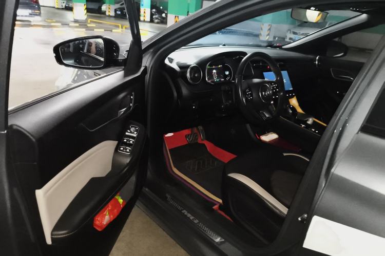 Used MG 6 2021 Pro 1.5T Automatic Trophy Luxury Edition
