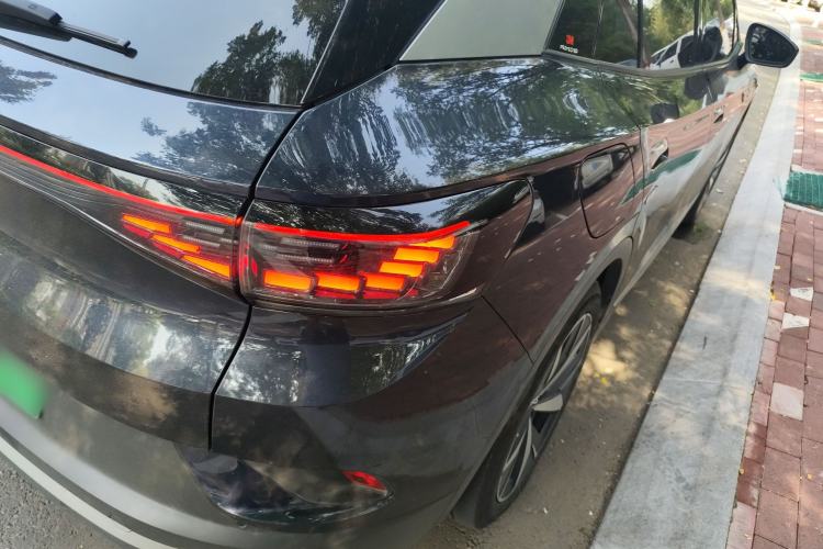 Used Volkswagen ID.4 CROZZ 2021 Long-Range PRO Two-Wheel Drive Version