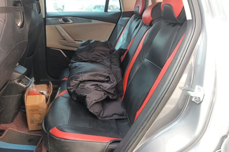 Used Lynk & Co 06 2021 1.5T Shero Pink Special Edition