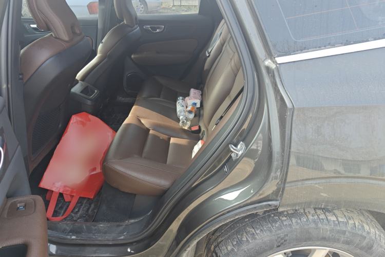 Used Volvo XC60 2021 T5 4x4 Smart Luxury Edition