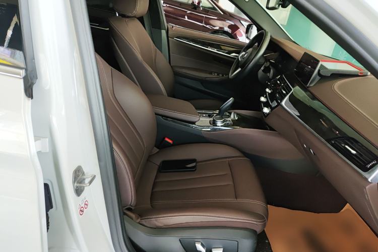 Used BMW 5 Series 2020 525Li M Sport Package
