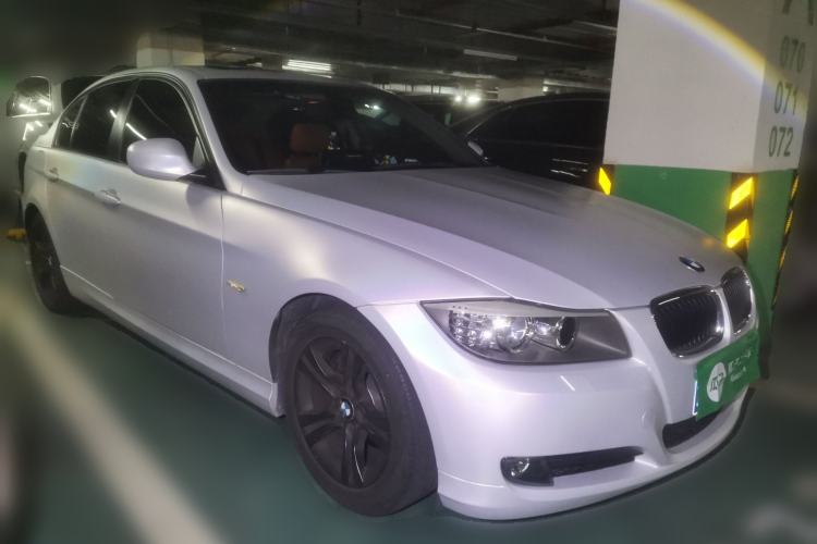 Used BMW 3 Series 2010 320i Luxury Model