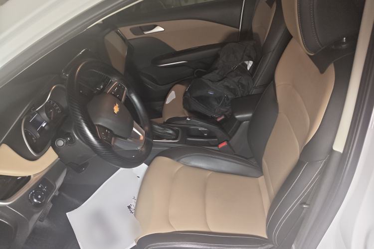 Used Chevrolet Monza 2020 320 Automatic Enjoyment Edition Left Front Seat