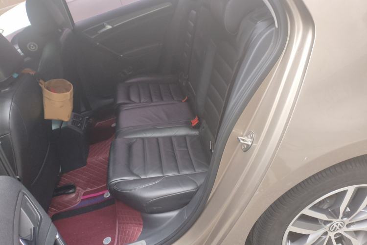 Used Volkswagen Golf 2016 230TSI Automatic Luxury Version Left Rear Seat