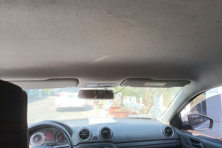 Used Volkswagen Jetta 2017 1.4L Manual Fashion Edition
