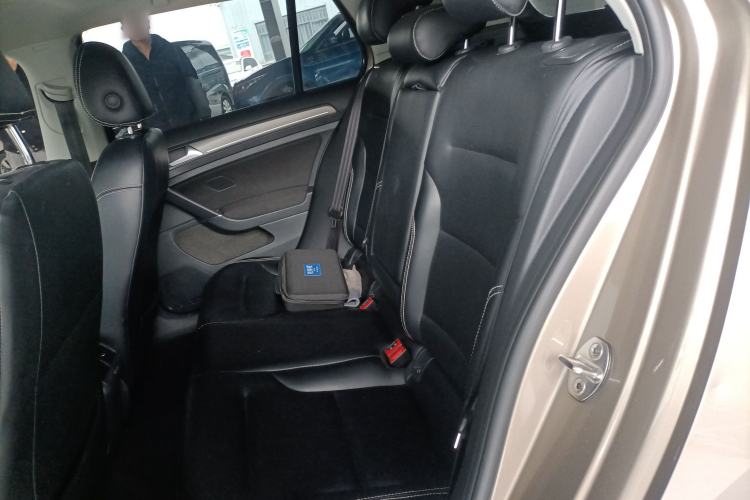 Used Volkswagen Golf 2016 1.6L Automatic Comfort Model
