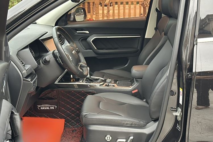 Used Haval H6 2017 Blue Label 1.5T Automatic Two-Wheel Drive Luxury Model