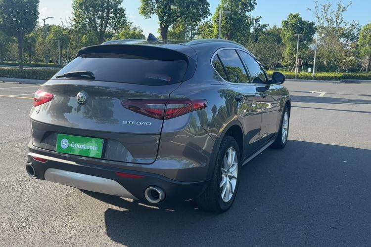 Used Alfa Romeo Stelvio 2021 2.0T 280HP Luxury Edition