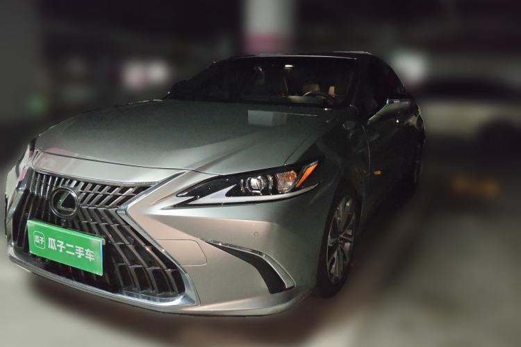 Used Lexus ES 2023 200 Excellence Edition