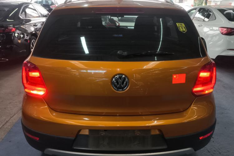 Used Volkswagen Polo 2014 1.6L Cross Polo Automatic
