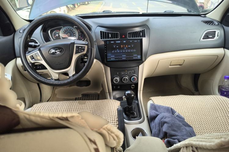 Used Haima S7 2013 2.0L Automatic ZhiShang Version