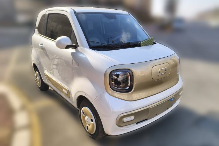 Used Bestune Pony 2025 222km Range Agile Horse Front Right 45 Deg