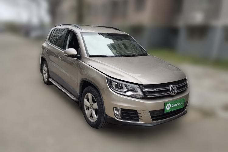 Used Volkswagen Tiguan 2013 1.8TSI Automatic All-Wheel-Drive Comfort Edition Front Right 45 Deg
