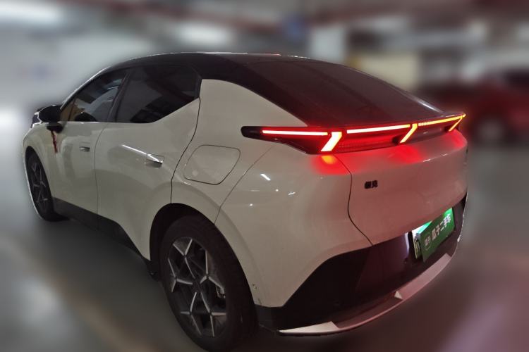 Used Lynk & Co Z20 2025 530 km Range Rear-Wheel Drive Pro