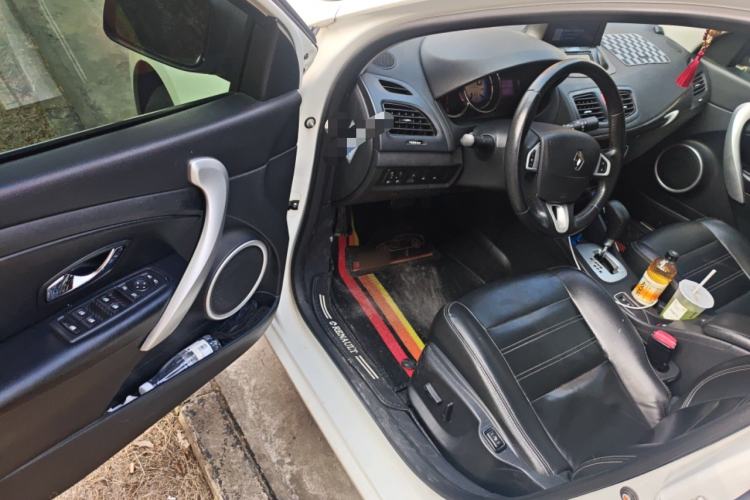 Used Renault Fluence 2015 2.0L Fashion Edition