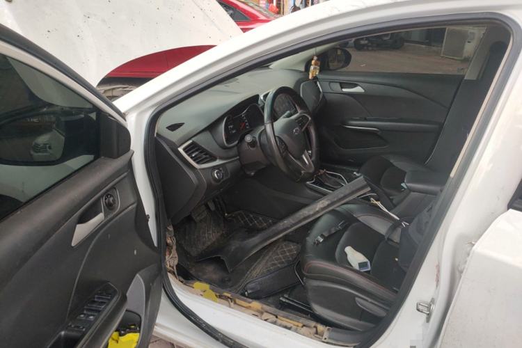 Used Chevrolet Monza 2019 Redline 320T Dual-Clutch Sporty Version China VI Standard
