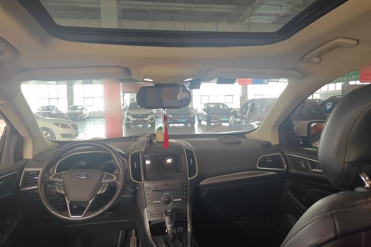 Used Ford Edge 2015 2.7T GTDi 4x4 Prestige 7-Seater Headliner