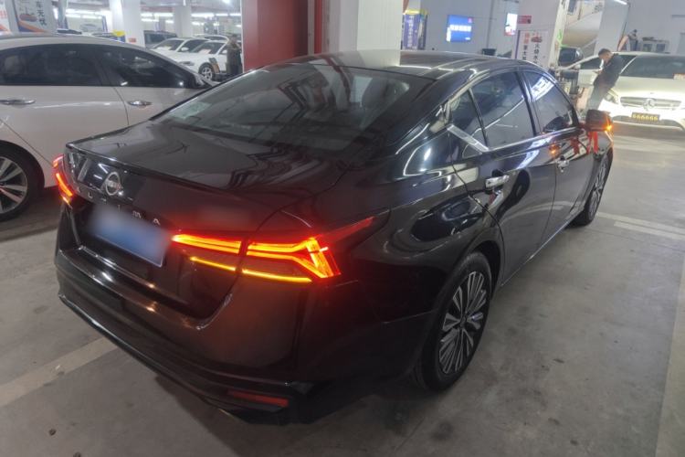 Used Nissan Teana 2022 2.0L XL-TLS Enjoyment Edition