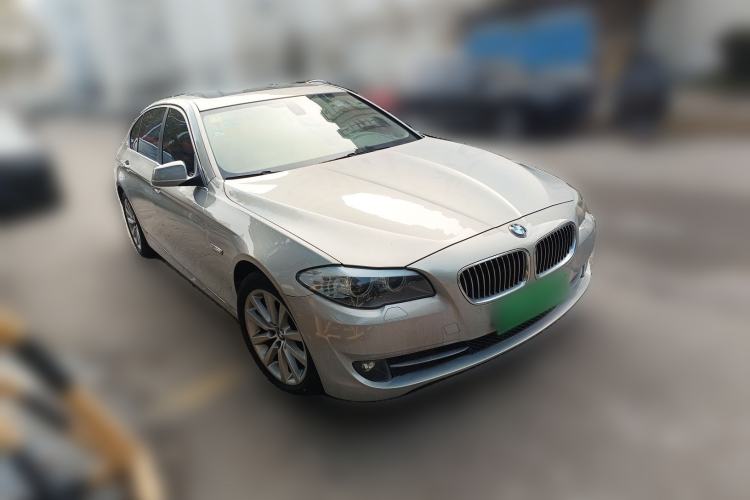 Used BMW 5 Series 2012 530Li Leading Model
