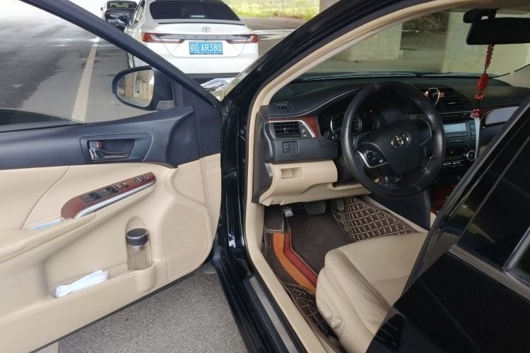 Used Toyota Camry 2013 2.0G Comfort Edition
