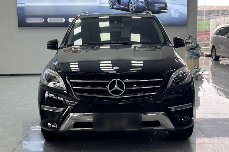Used Mercedes-Benz M-Class 2014 ML 320 4MATIC Exterior 4