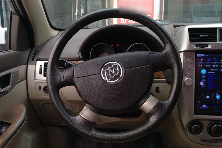 Used Buick Excelle 2015 1.5L Manual Classic Trim
