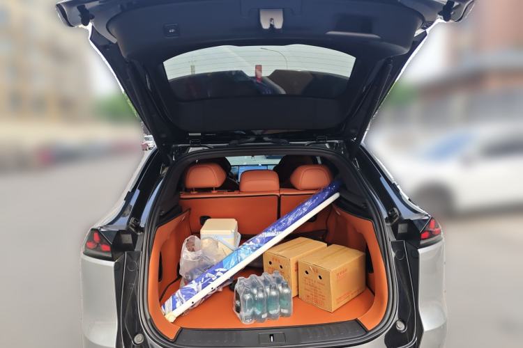 Used Deepal S07 2025 215Max Deep Blue Intelligent Driving AD PRO Range-Extended Version Trunk