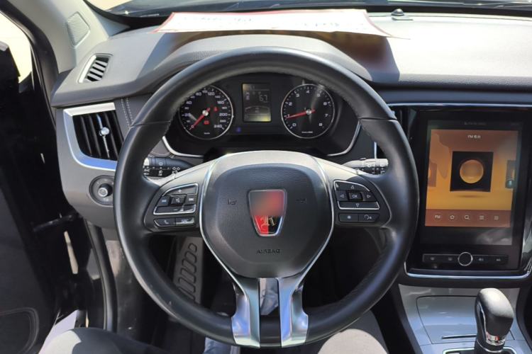 Used Roewe RX5 2019 20T Two-Wheel Drive Automatic 4G Connected Platinum Edition
