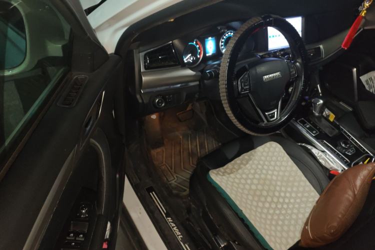 Used Haval H7 2016 Blue-Label H7 2.0T Automatic Luxury Model Driver Seat